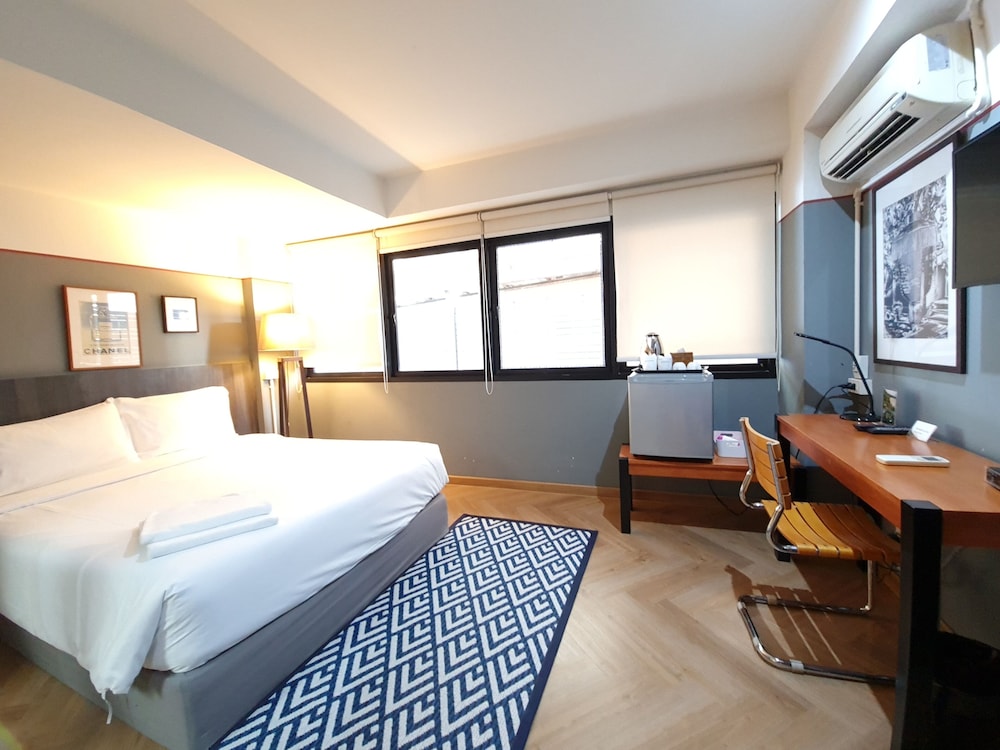No.5 Sunshine Studio : Queen bed + Window photo 1