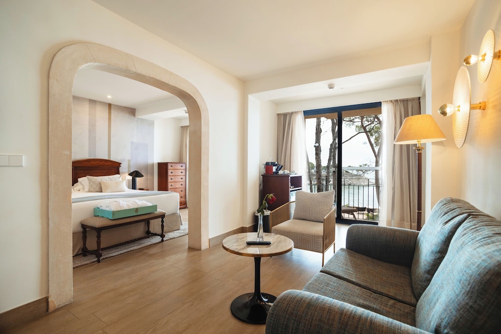 Club Suite, Terrace, Sea View (Preferred Club)