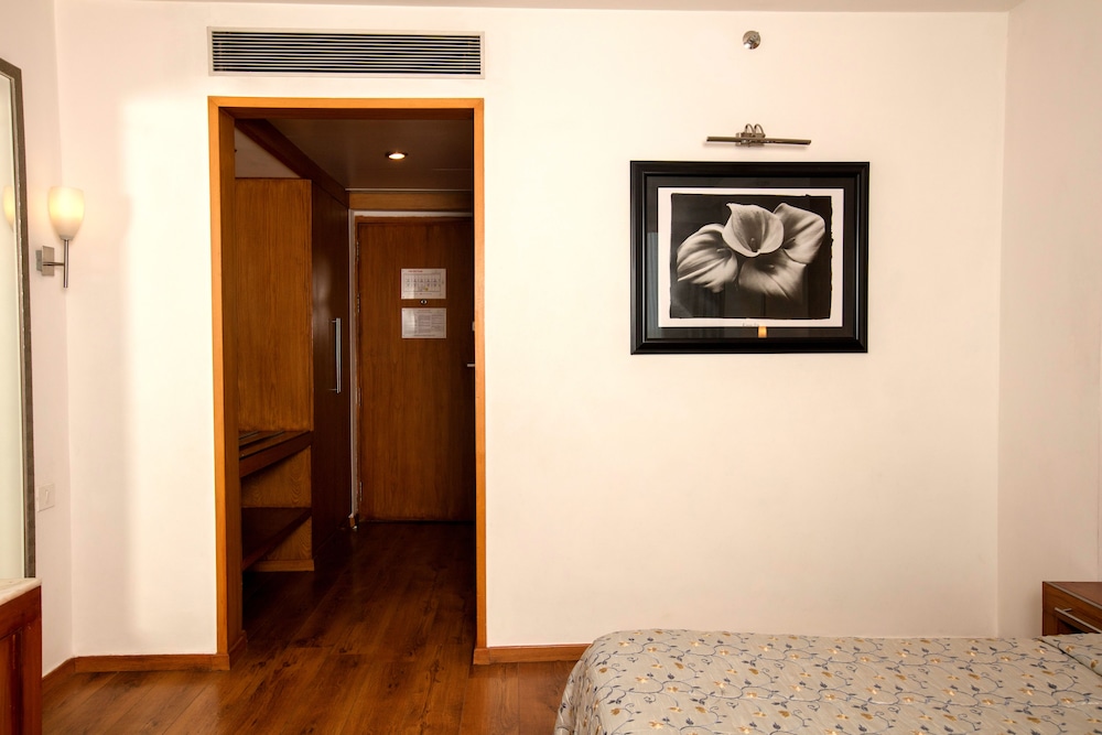Club Room - Photo 10