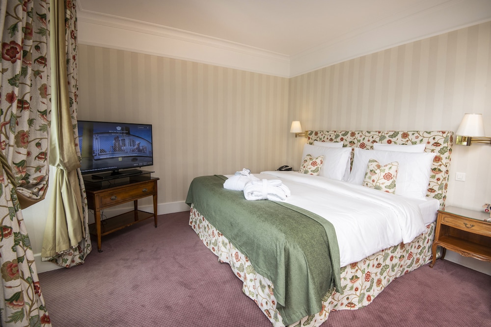 Junior Suite, Lake View photo 2