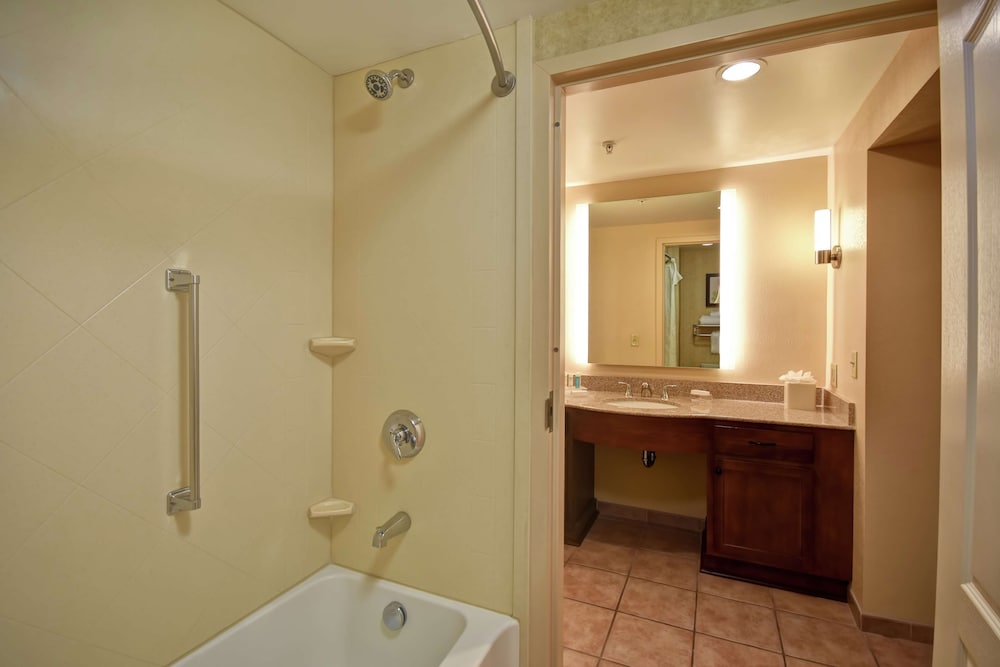 Room, Accessible, Non Smoking - Photo 5