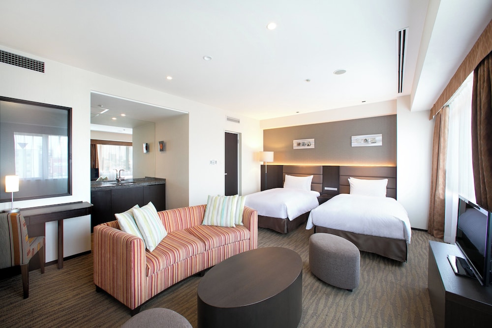 Grande Twin Room, Non Smoking photo 2