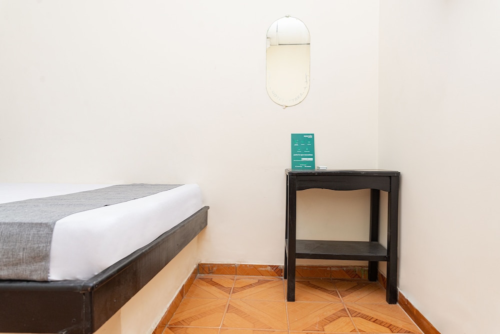 Economy Double Room photo 2