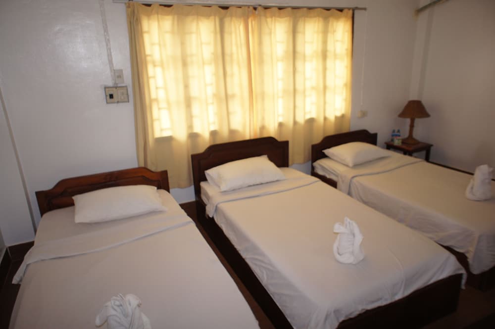 Triple Room photo 2