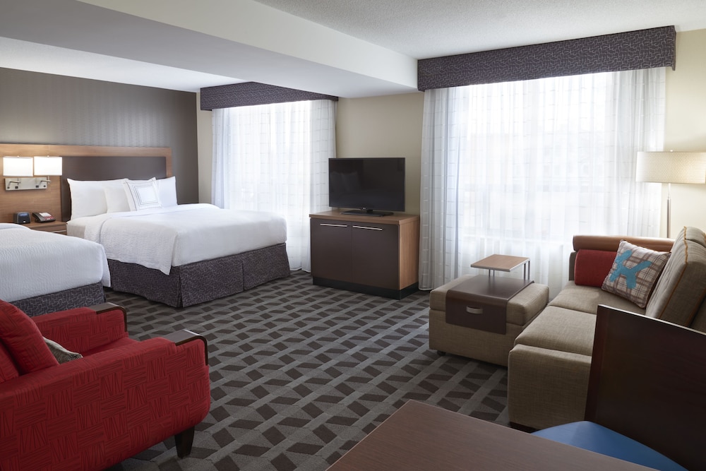 Suite, 1 Bedroom photo 2