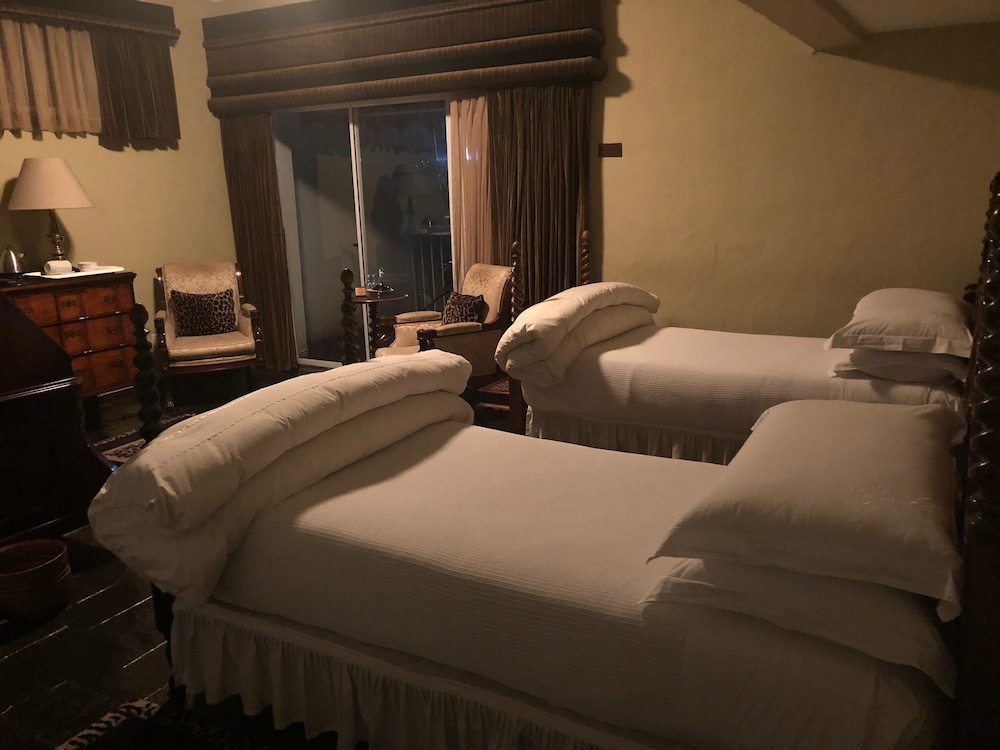 Deluxe Double Or Twin Room, Mountain View