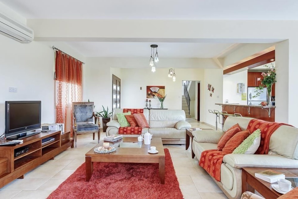 Villa (3 Bedrooms)