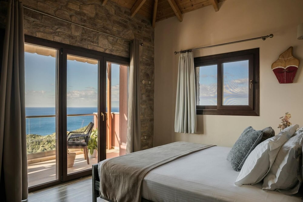 Villa, Accessible