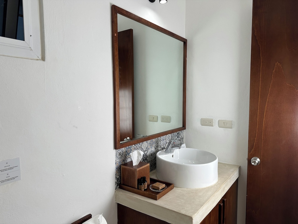 Junior Room - Photo 14