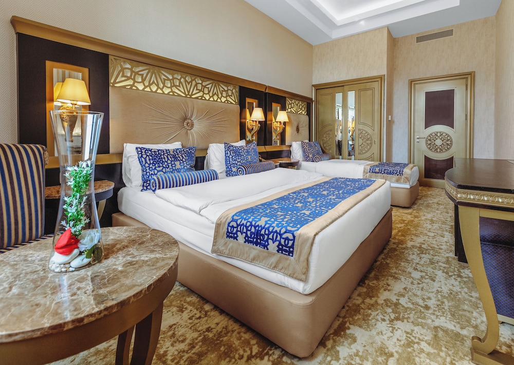 Superior Triple Room