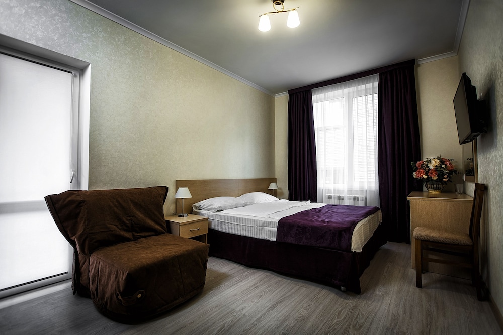 Superior Double Room, 1 Double Bed With Sofa Bed photo 1