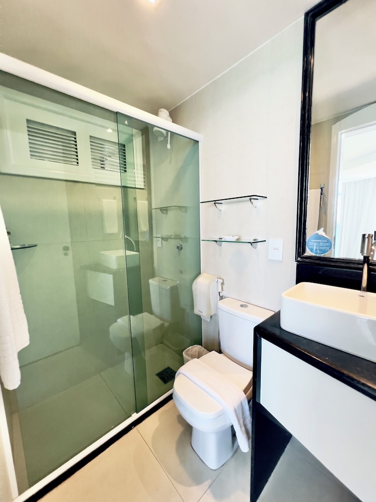 Executive Room - Photo 16