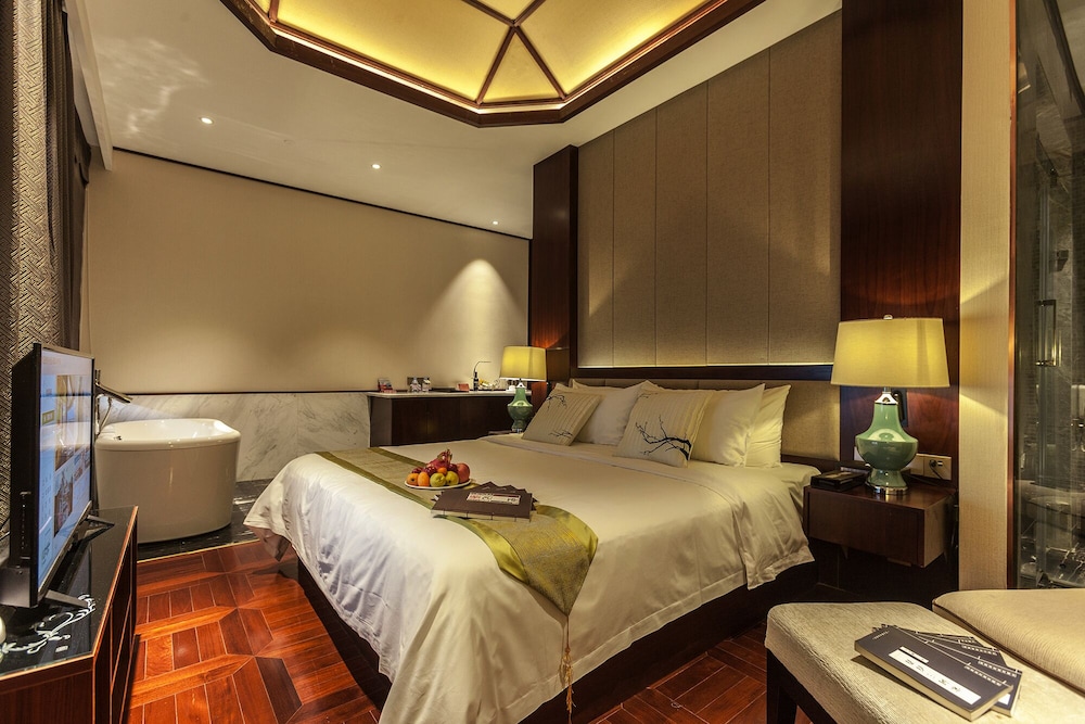 Deluxe Double Room photo 2