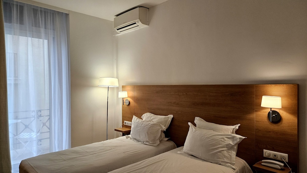 Superior Double or Twin Room (SPVA) - Photo 3