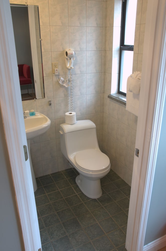 Standard Room - Photo 10