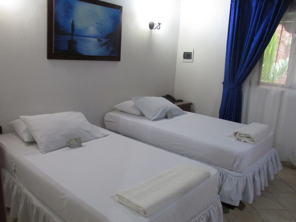 Standard Triple Room, 1 Bedroom, Patio