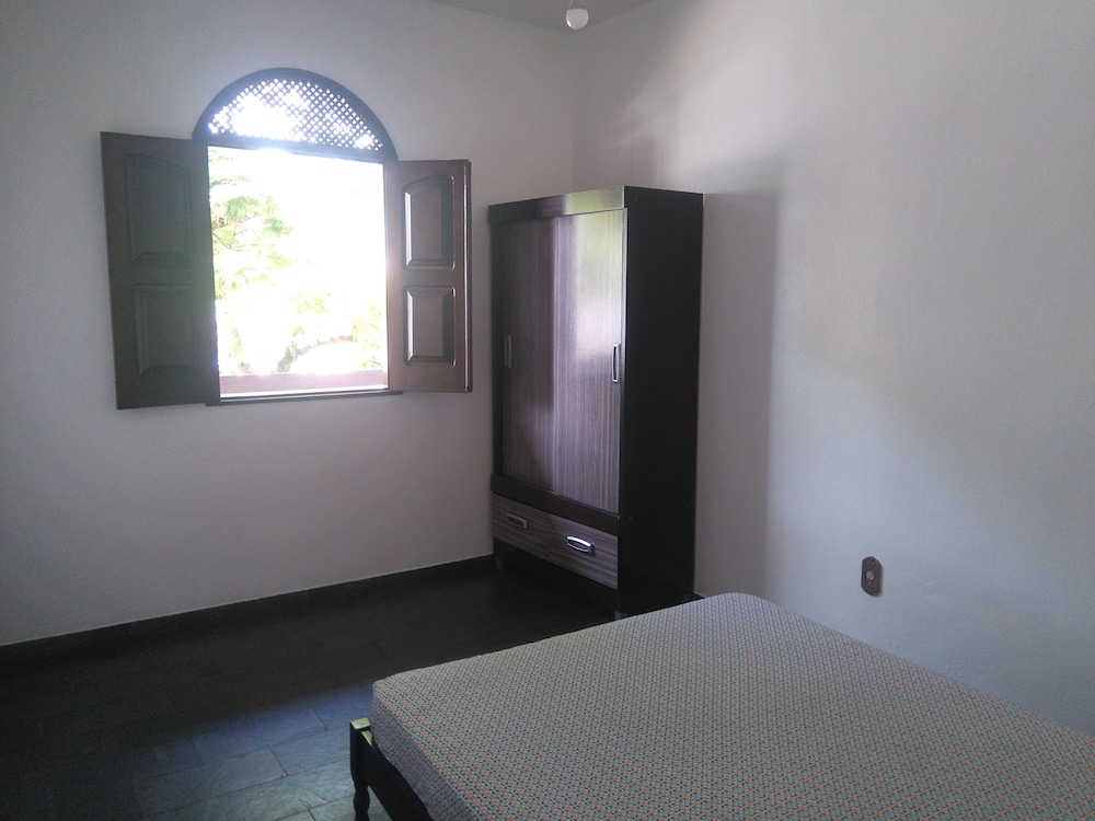 House, 2 Bedrooms photo 1