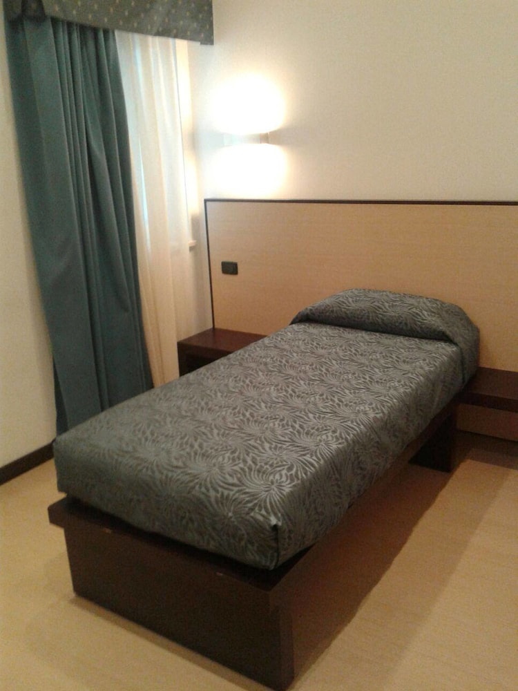 Economy Single Room, 1 Twin Bed