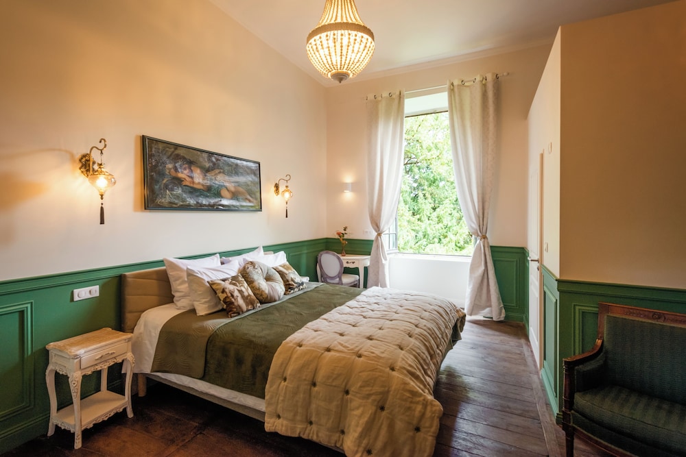 Gallery Double or Twin Room, Garden View photo 1