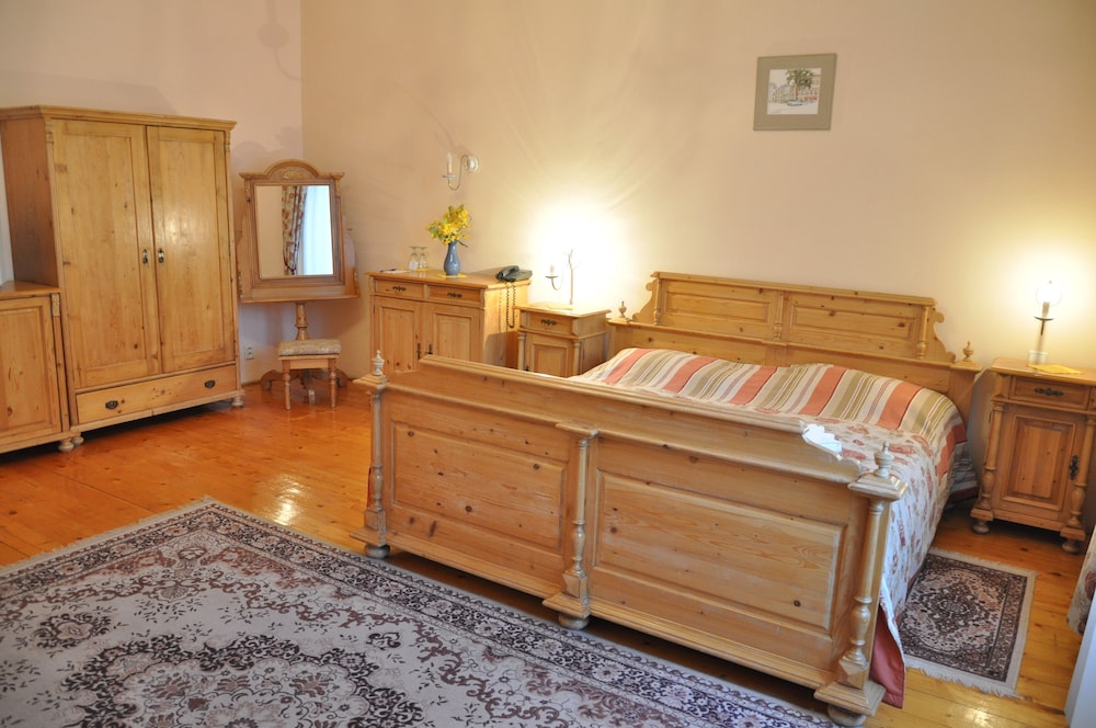 Suite photo 1