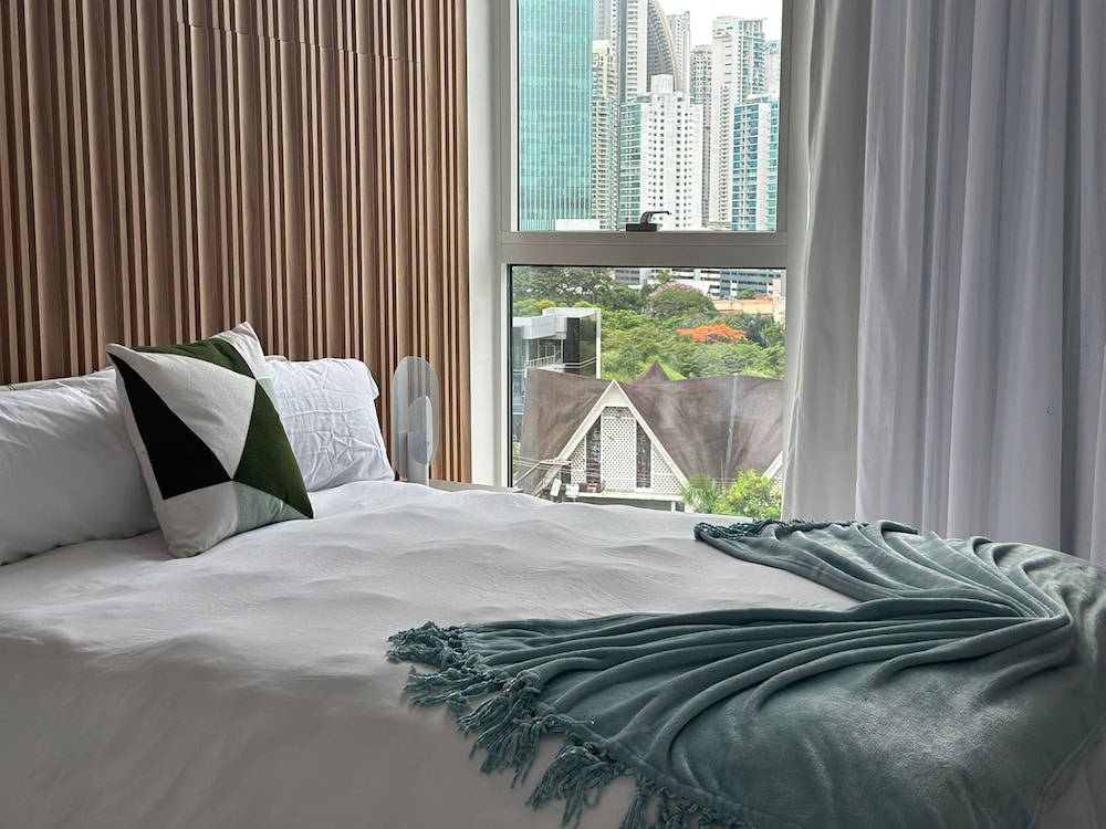 Luxury Apartment, City View photo 1