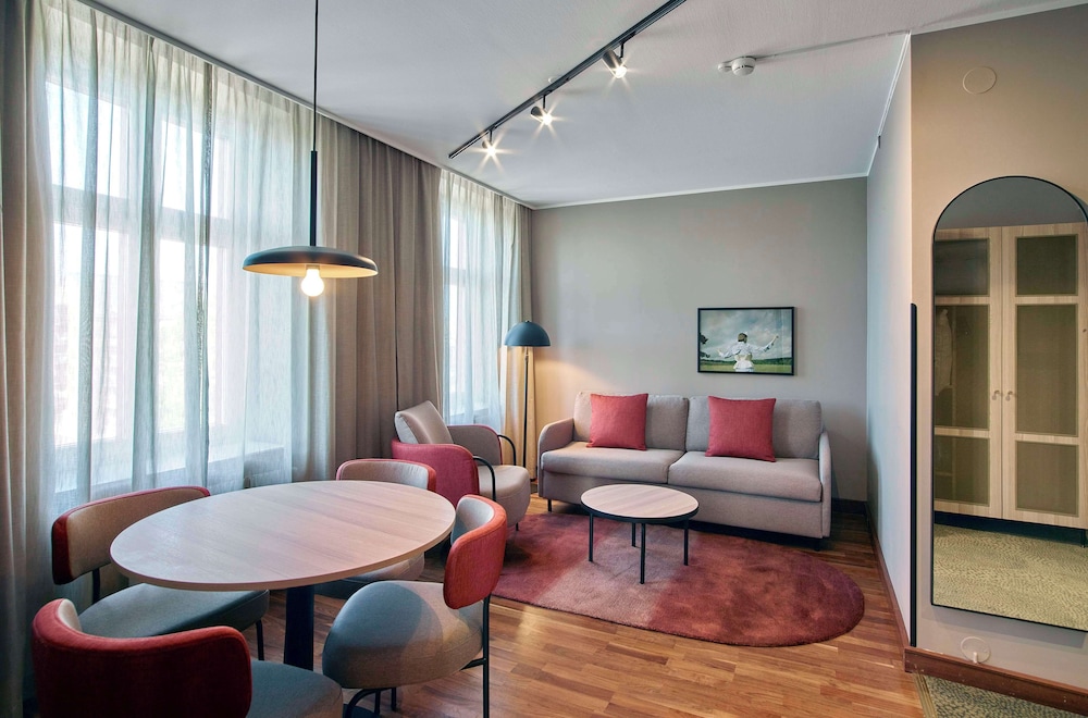 Suite (Master) photo 3
