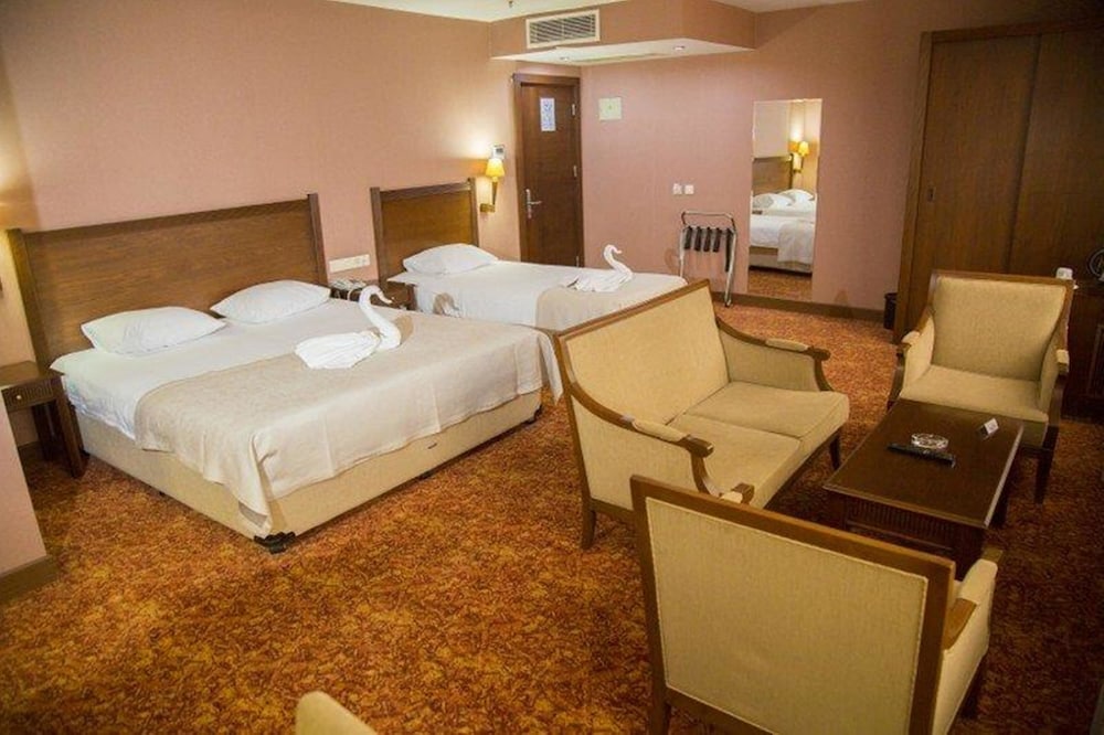 Standard Double Room Single Use photo 1