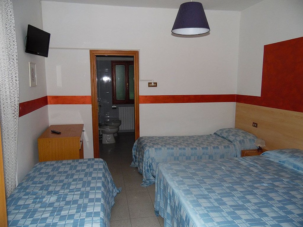 Quadruple Room photo 1