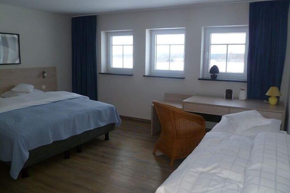 One Bedroom Apartment Three people (Landhof) photo 1