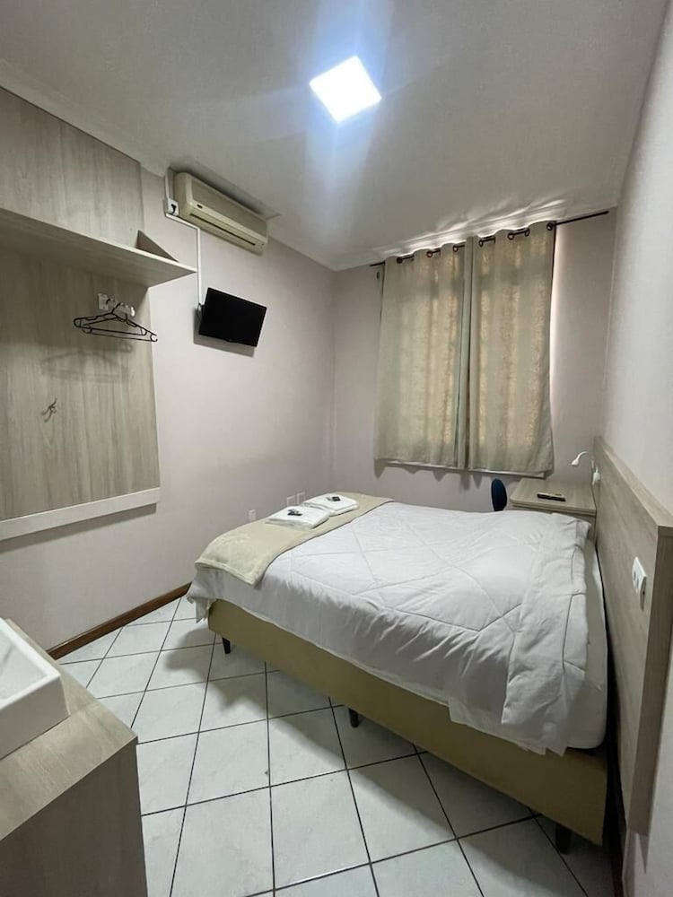 Economy Double Room photo 1
