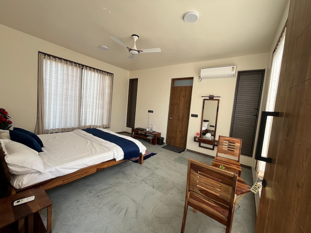 Family Double Room, Patio, Garden View