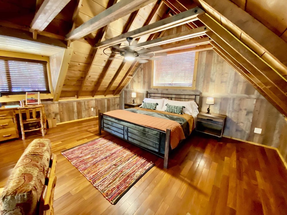 Hideout 2 Bed