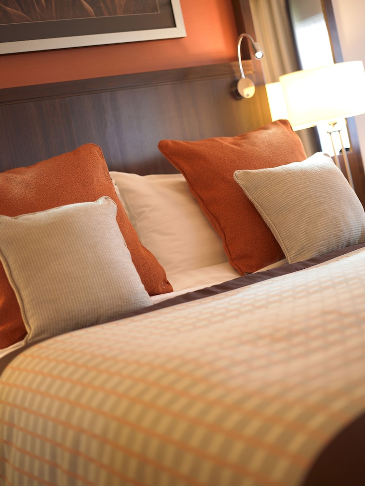 Executive Room, 1 Queen Bed, Non Smoking - Photo 5