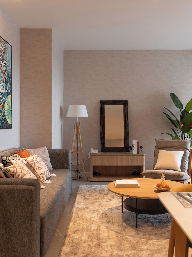 Premium Apartment, 3 Bedrooms, Bathtub, City View photo 3