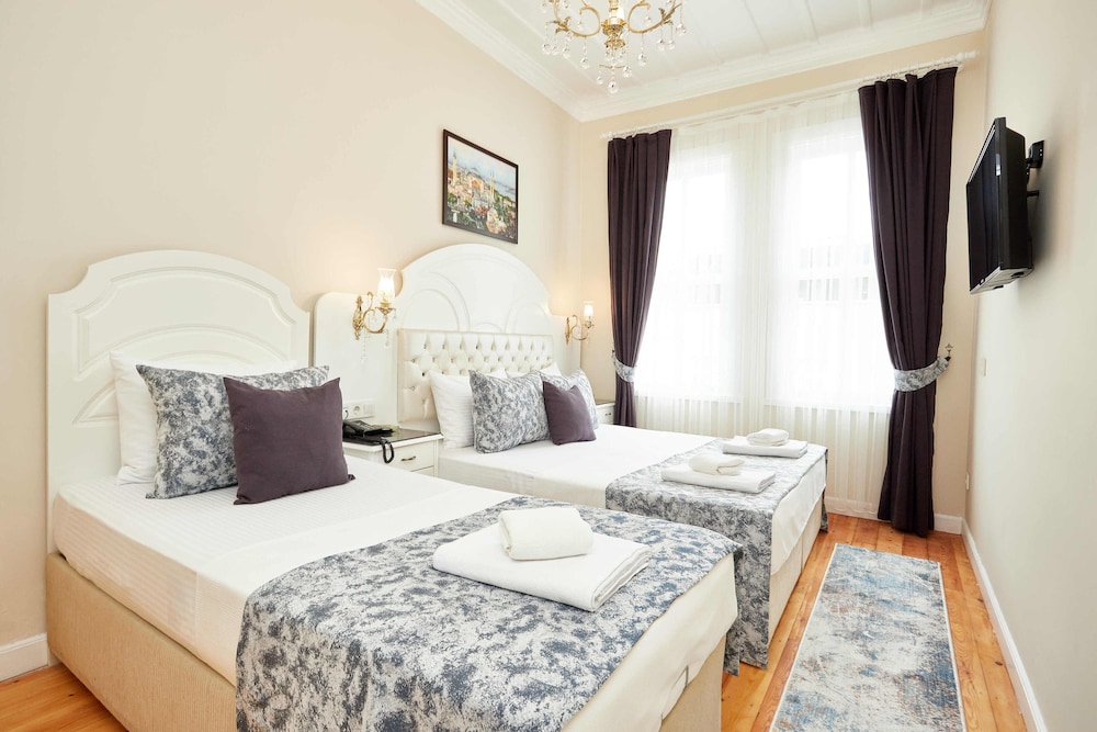 Superior Triple Room photo 1