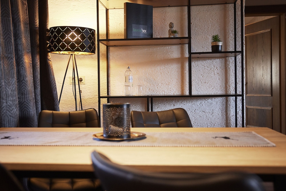 Family Apartment photo 2