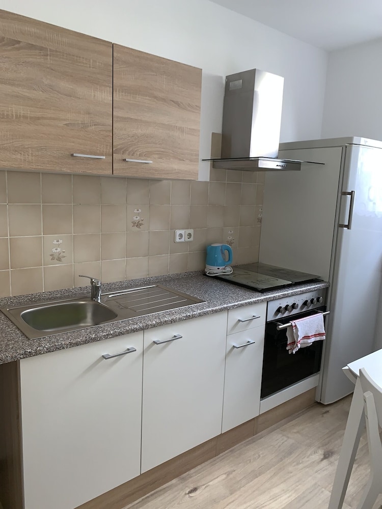 Basic Apartment, Ensuite (#29) photo 3