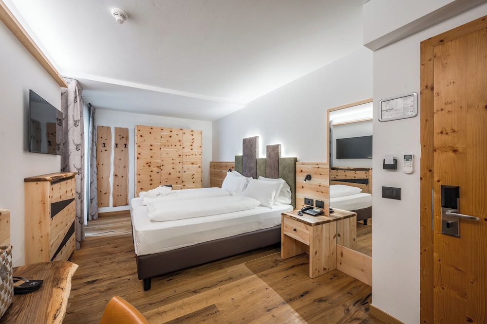 Superior Double Room, Balcony photo 3