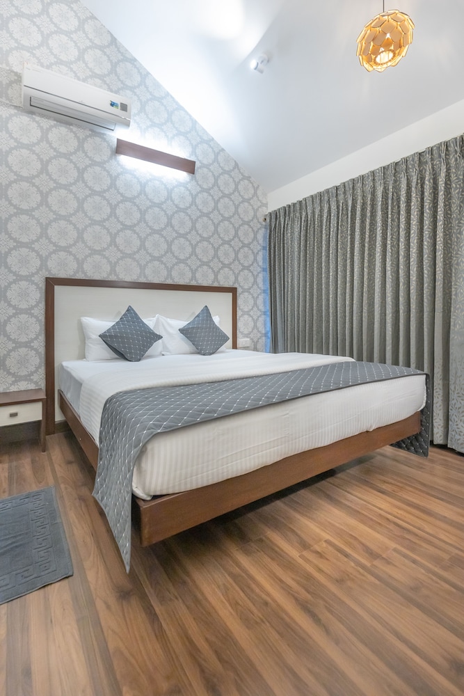 Standard Studio, 1 Queen Bed photo 1