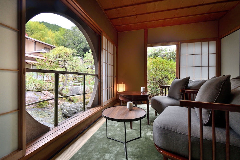 开放式浴池日式客房 {Shimogamo},非吸烟