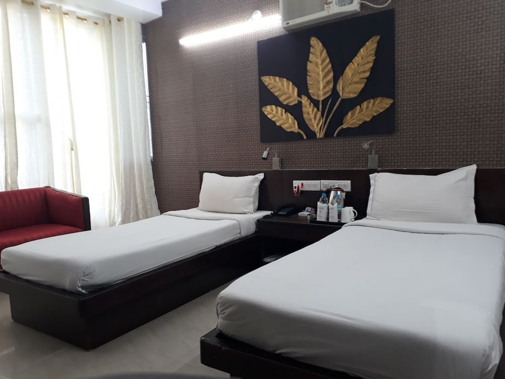 Deluxe Double Or Twin Room photo 3