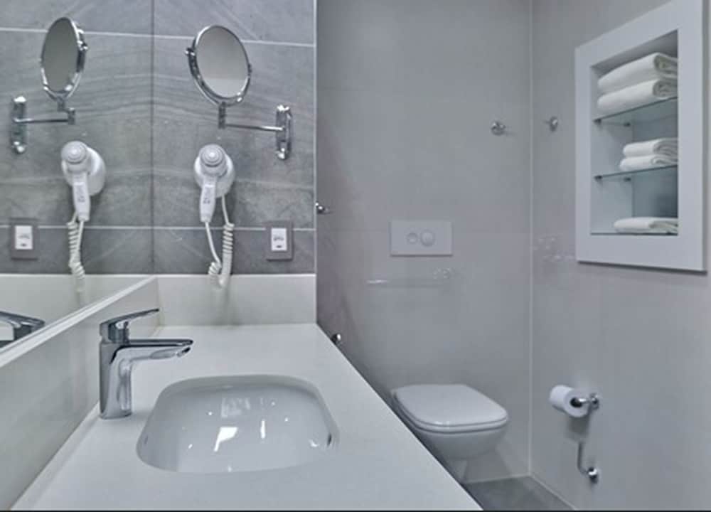 Superior Room, 1 Double Bed - Photo 15