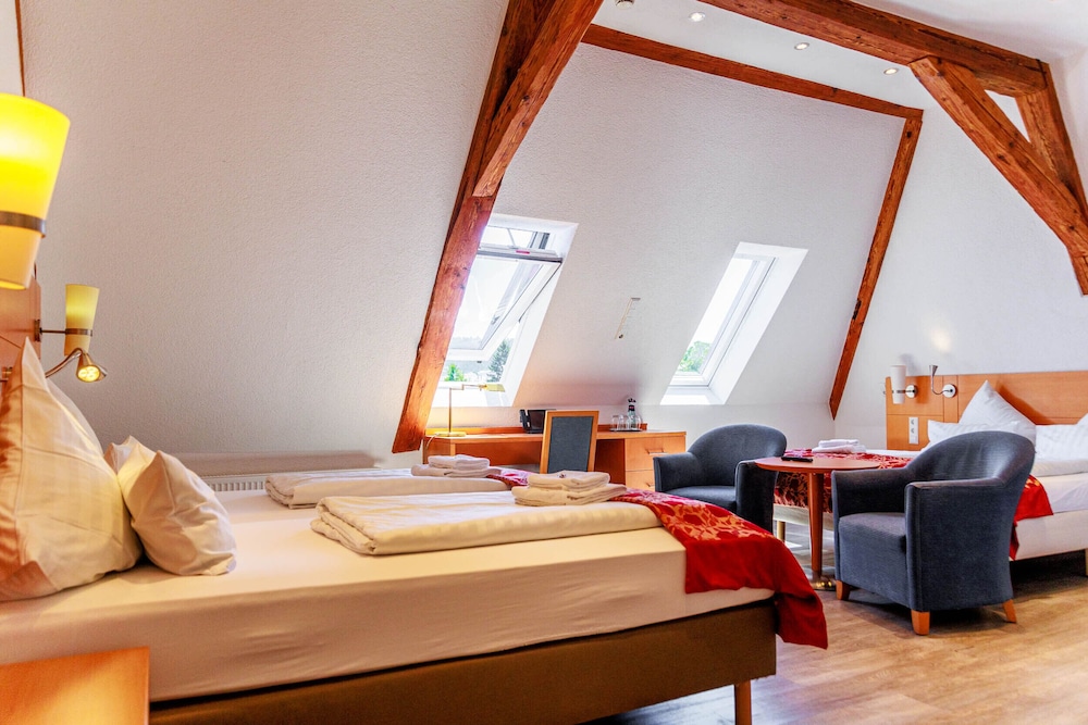 Quadruple Room - Photo 2