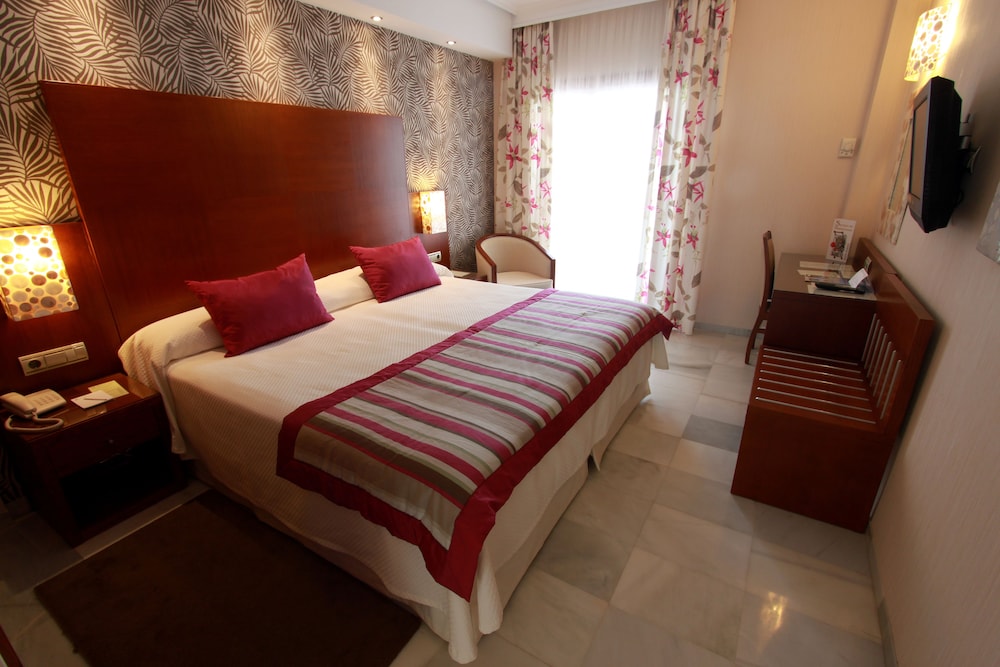 Double Room, Balcony, Ocean View - Photo 5