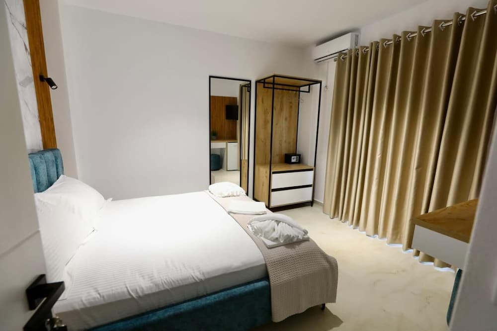 Comfort Double Room, Balcony, City View