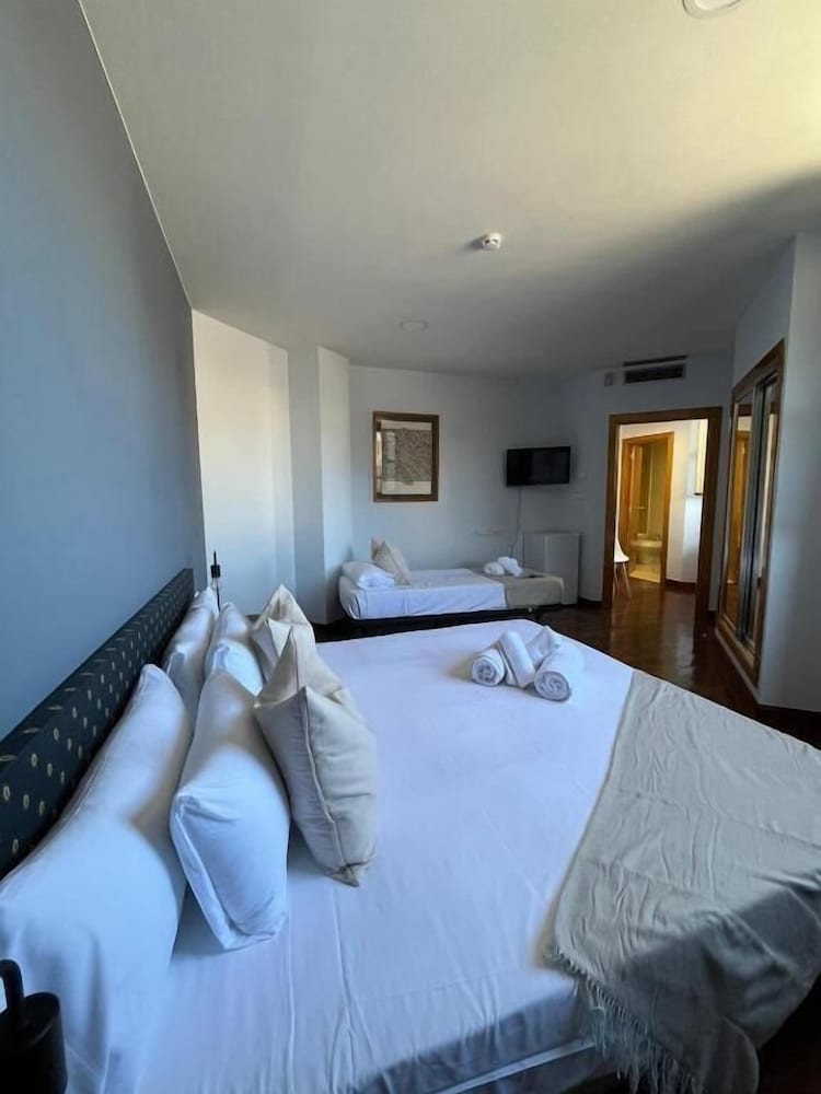 Habitación Triple Económica