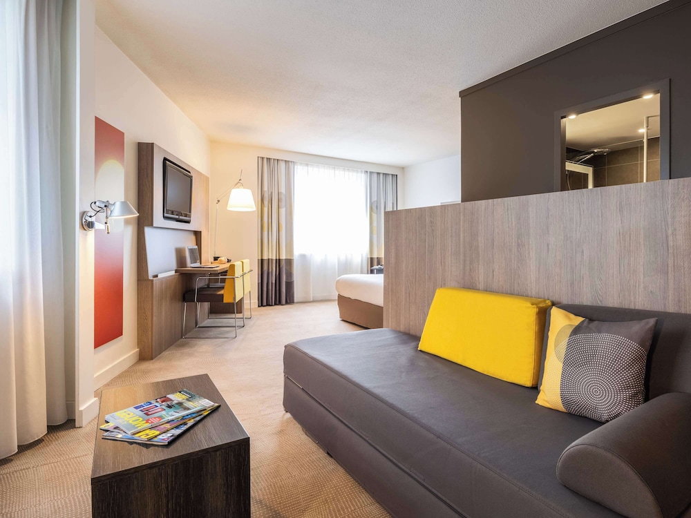 Family Room (Superior 1 double bed and 2 sofa beds) photo 3