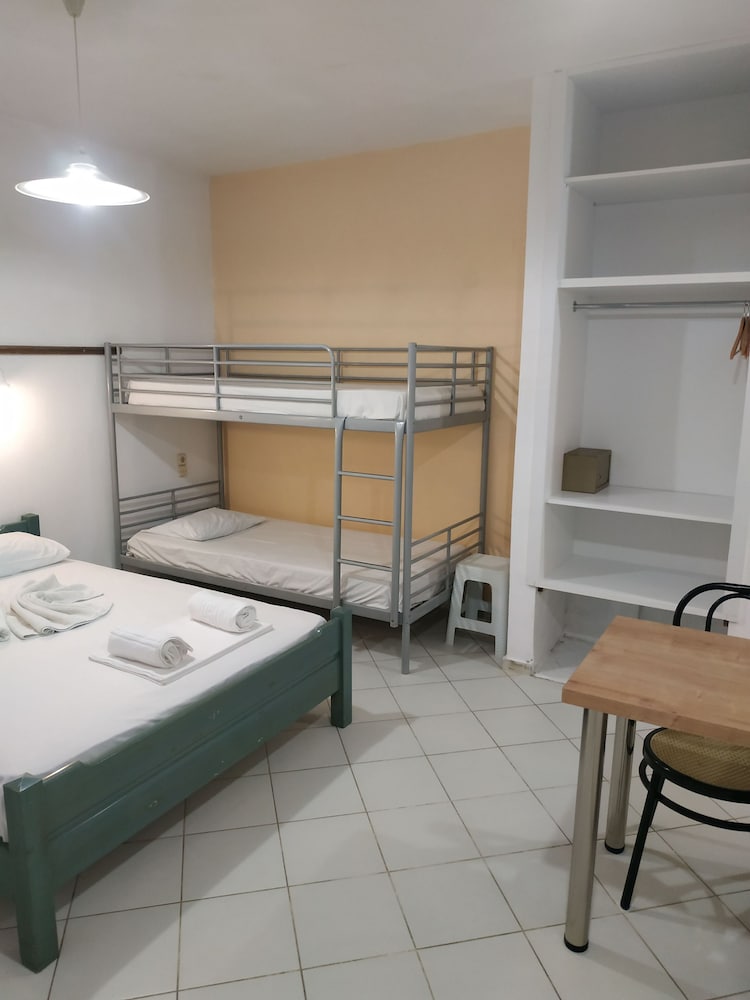Studio, 1 Bedroom, Patio