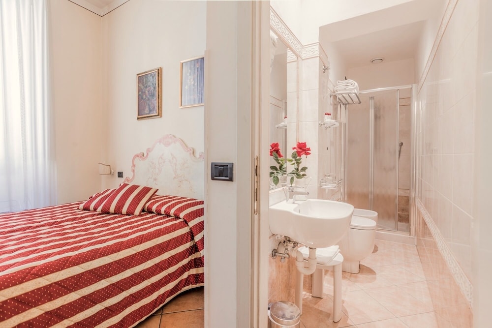 Basic Double Room - Photo 1