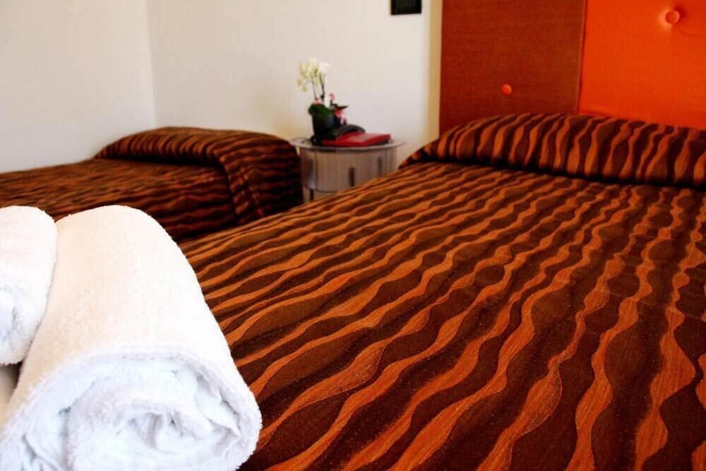 Double Or Twin Room photo 2